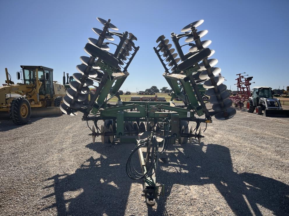 Image for 1996 John Deere 630