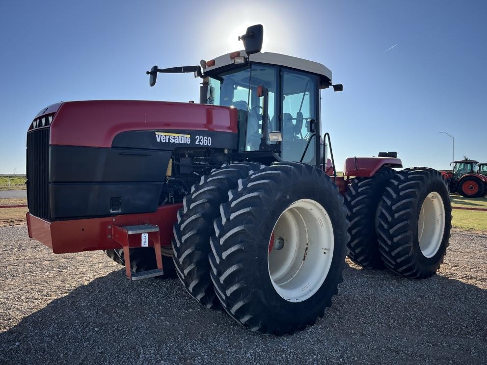 Image for 2004 Versatile 2360