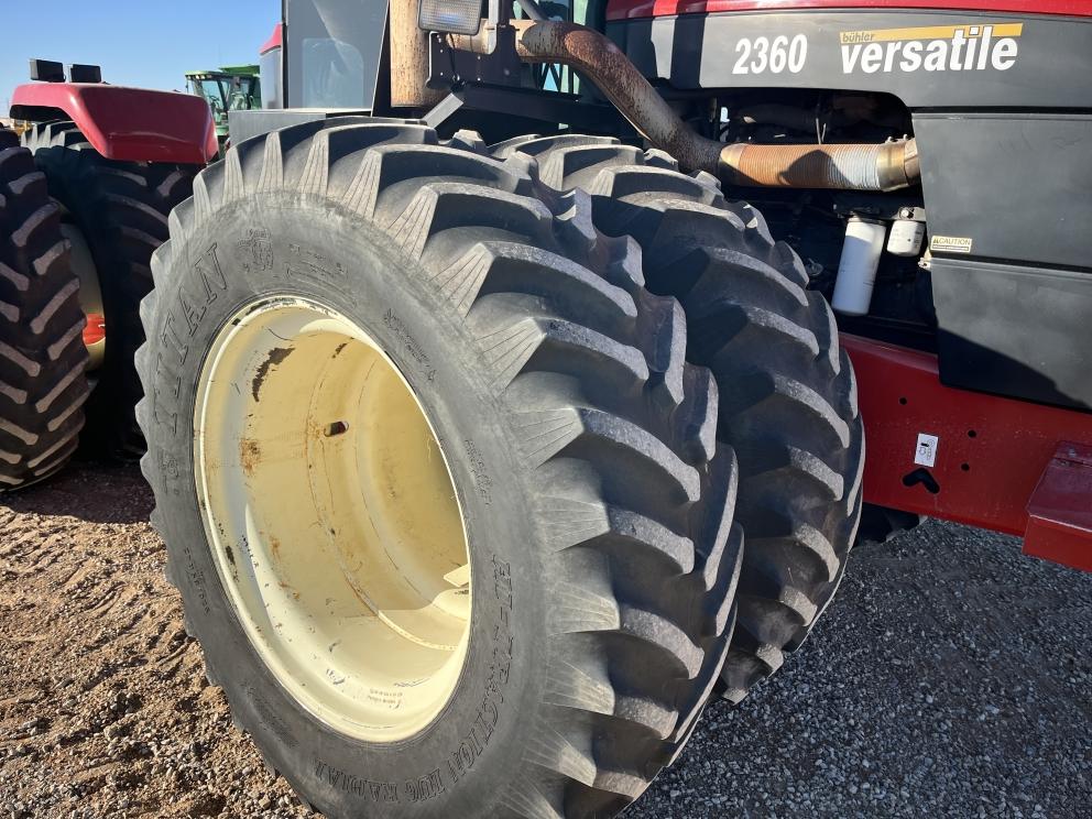 Image for 2004 Versatile 2360