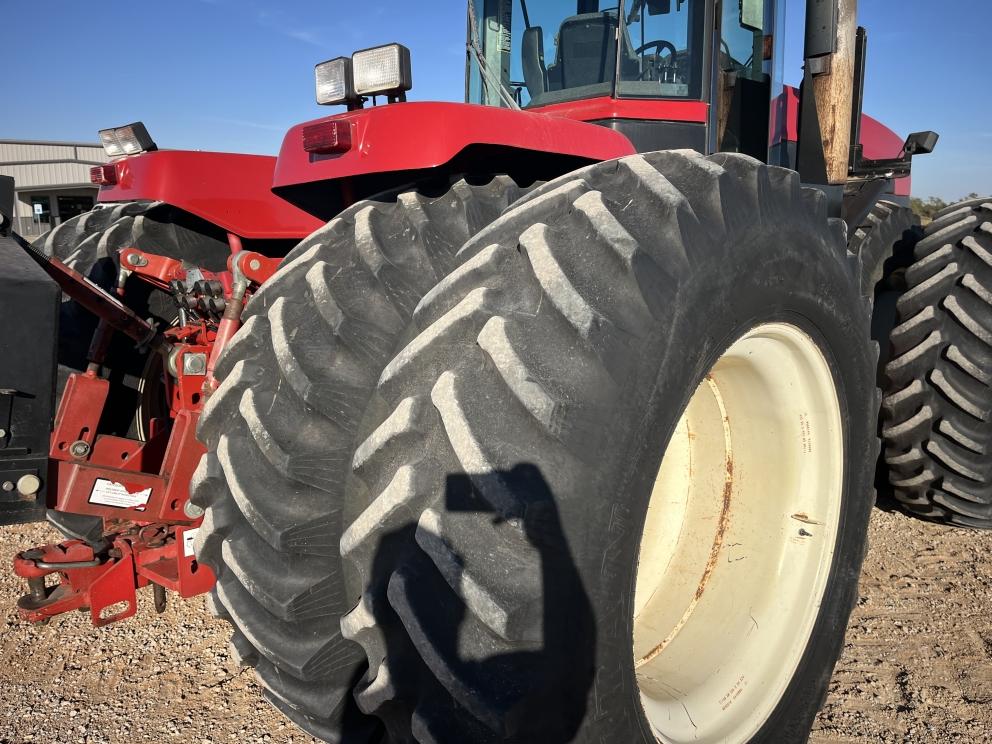 Image for 2004 Versatile 2360