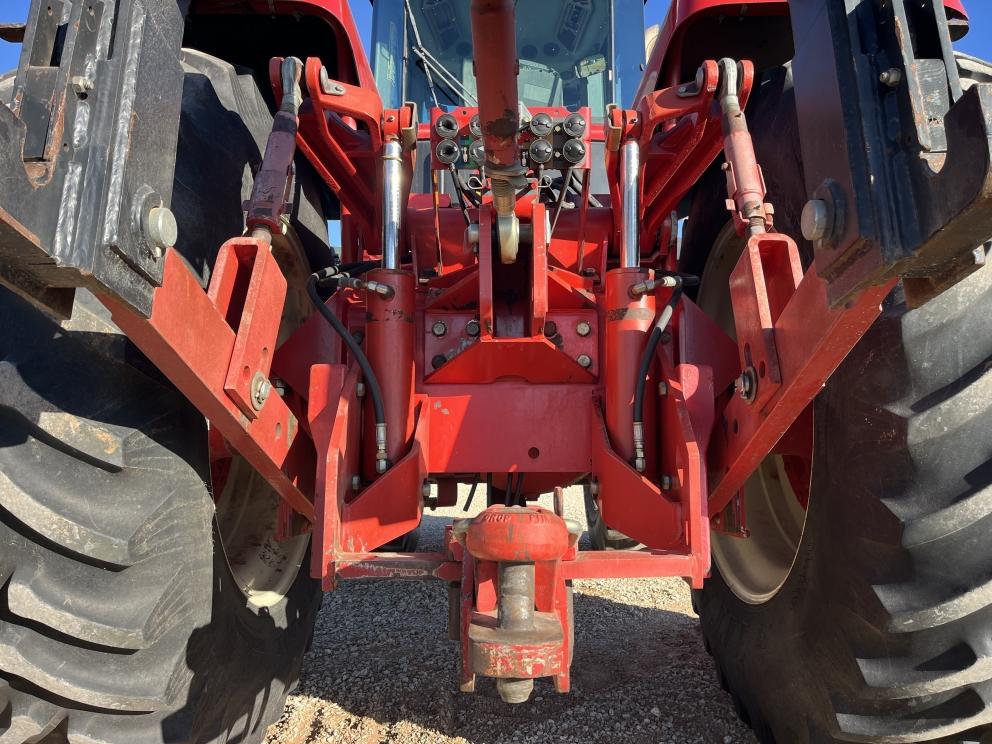 Image for 2004 Versatile 2360