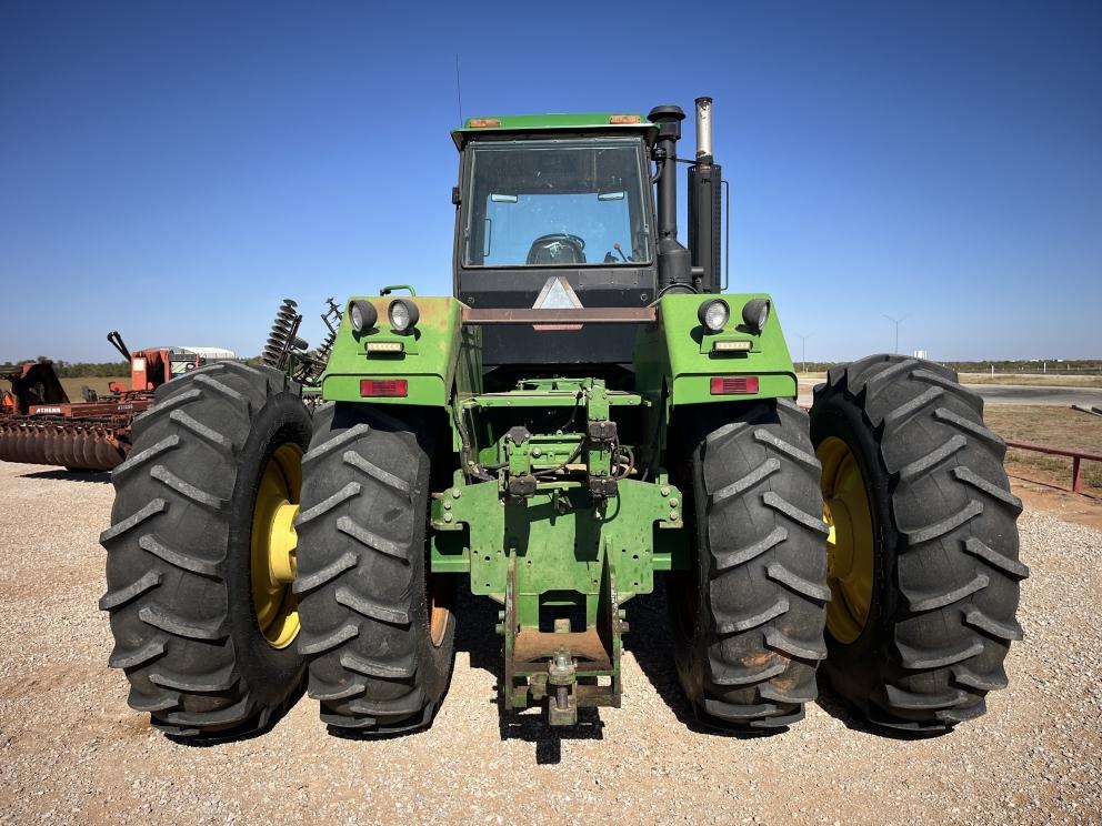 Image for 1990 John Deere 8760