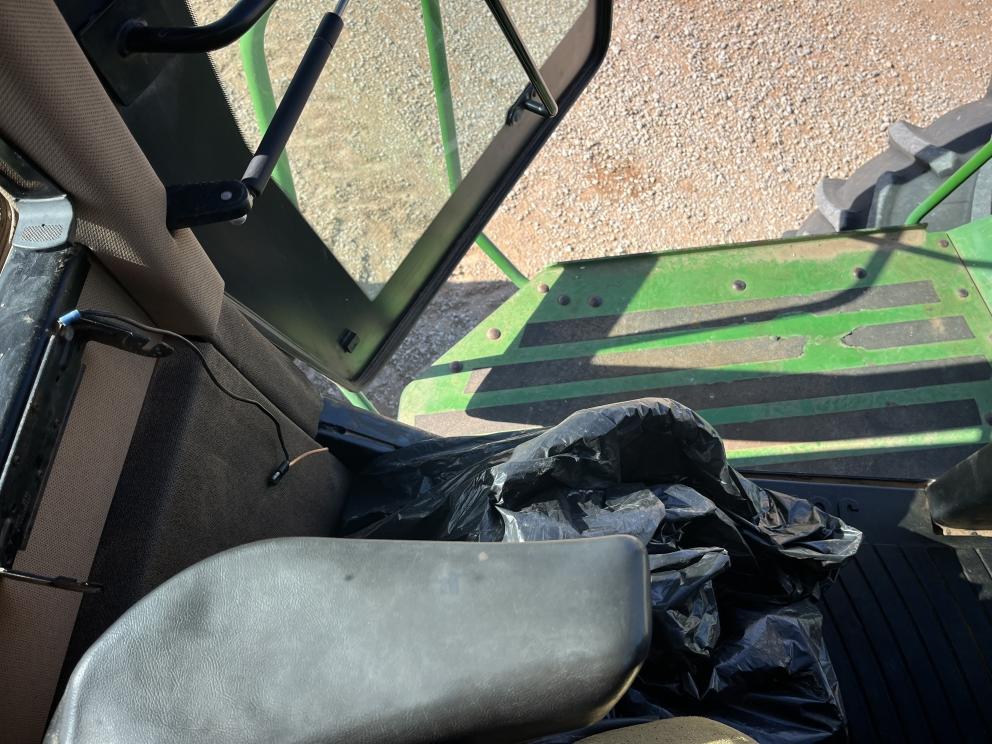 Image for 1990 John Deere 8760