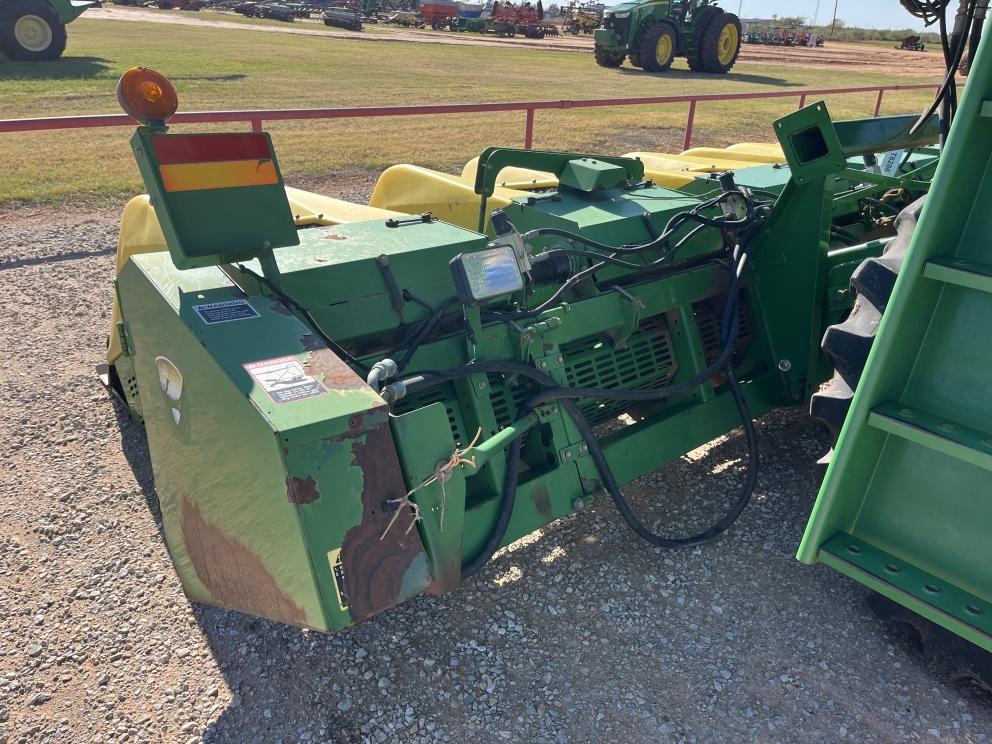 Image for 2004 John Deere 7460