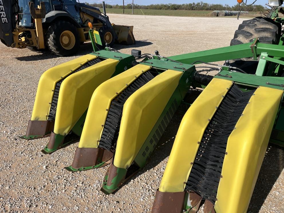 Image for 2004 John Deere 7460