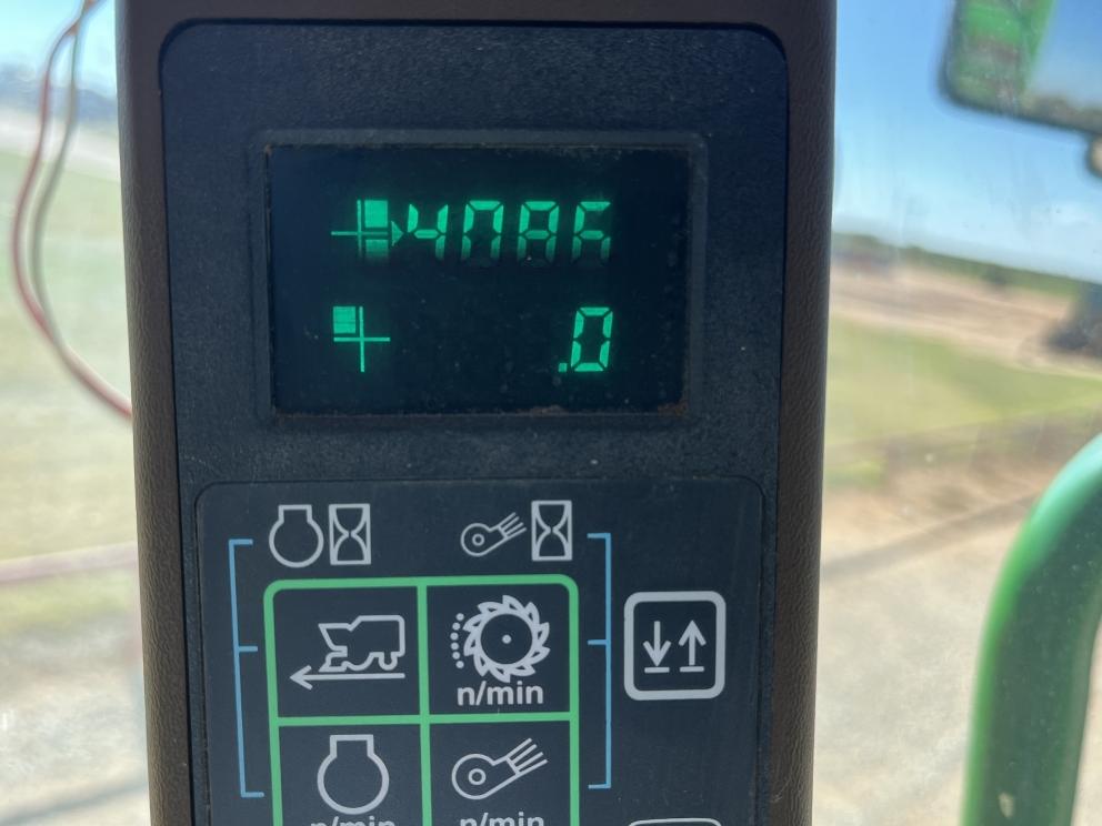 Image for 2004 John Deere 7460