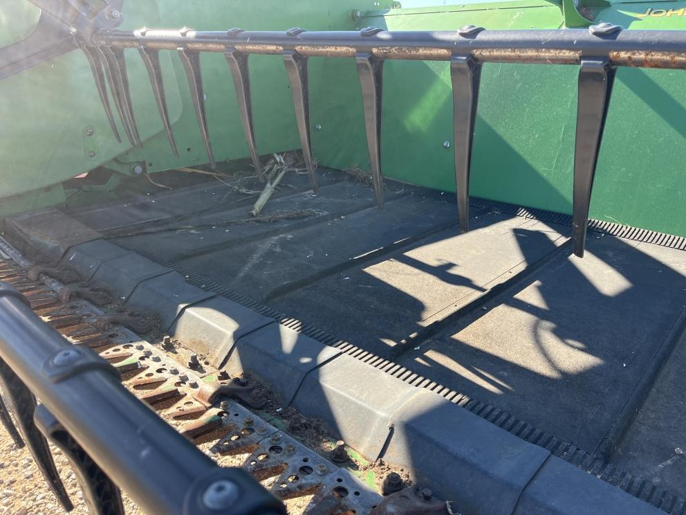 Image for 2016 John Deere 640FD