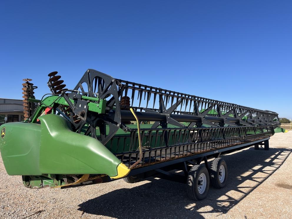 Image for 2016 John Deere 640FD