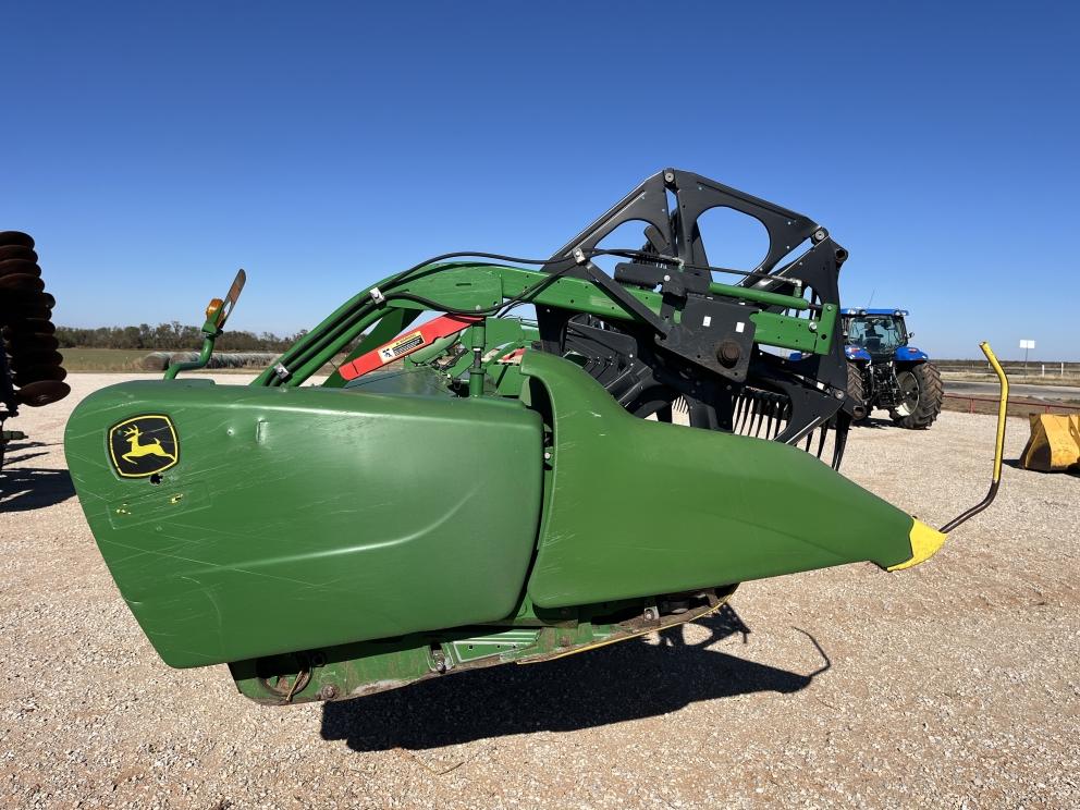 Image for 2016 John Deere 640FD