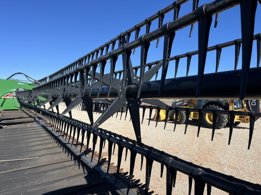 Image for 2016 John Deere 640FD