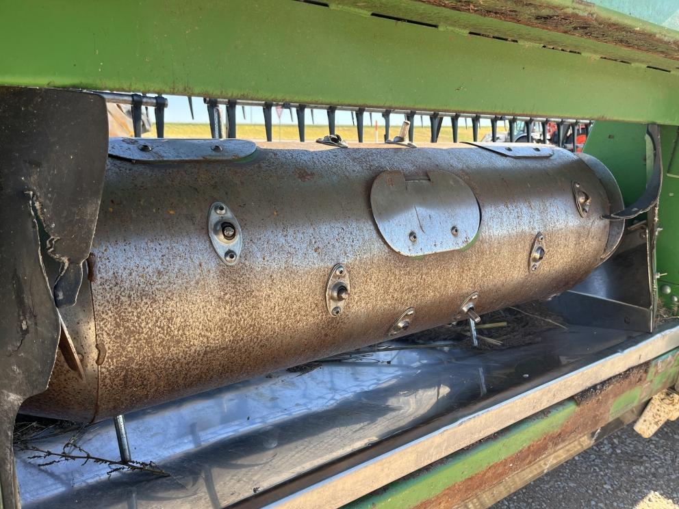 Image for 2016 John Deere 640FD