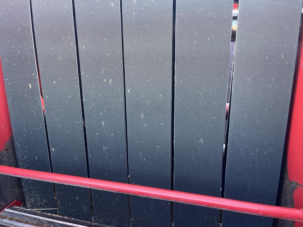 Image for 2015 New Holland ROLL-BELT 460