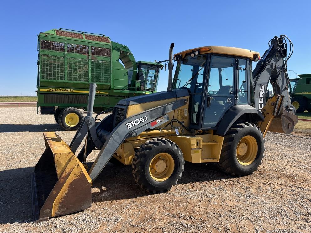 Image for 2012 Deere 310SJ