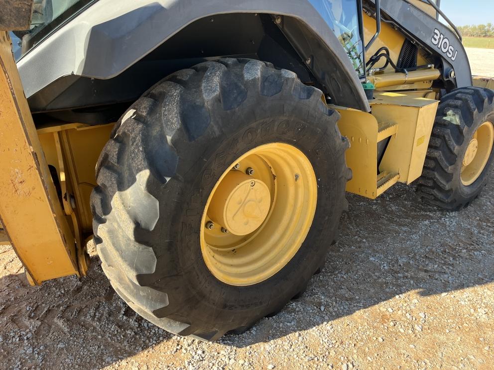Image for 2012 Deere 310SJ
