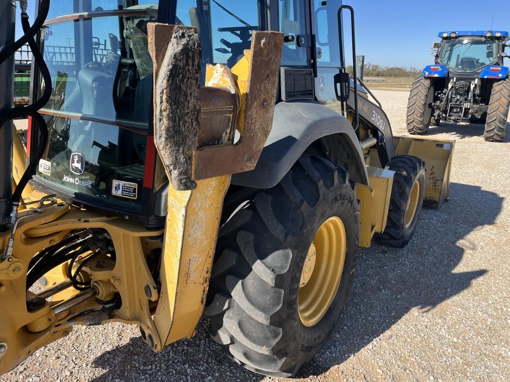 Image for 2012 Deere 310SJ
