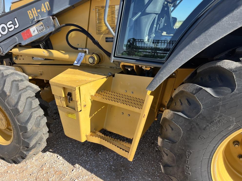 Image for 2012 Deere 310SJ