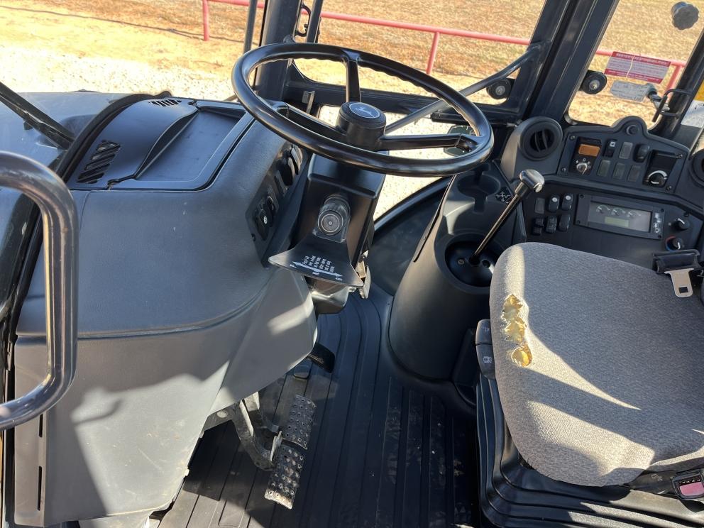 Image for 2012 Deere 310SJ