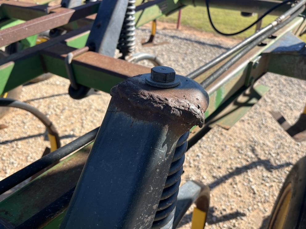 Image for 1990 John Deere 610