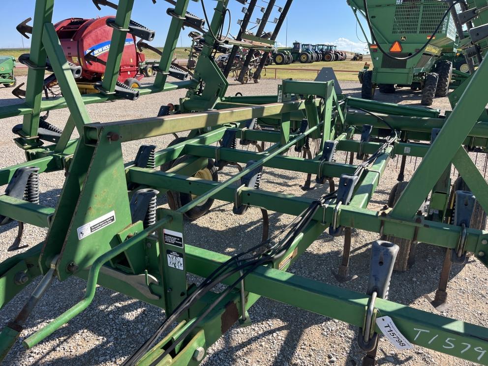 Image for 2003 John Deere 980