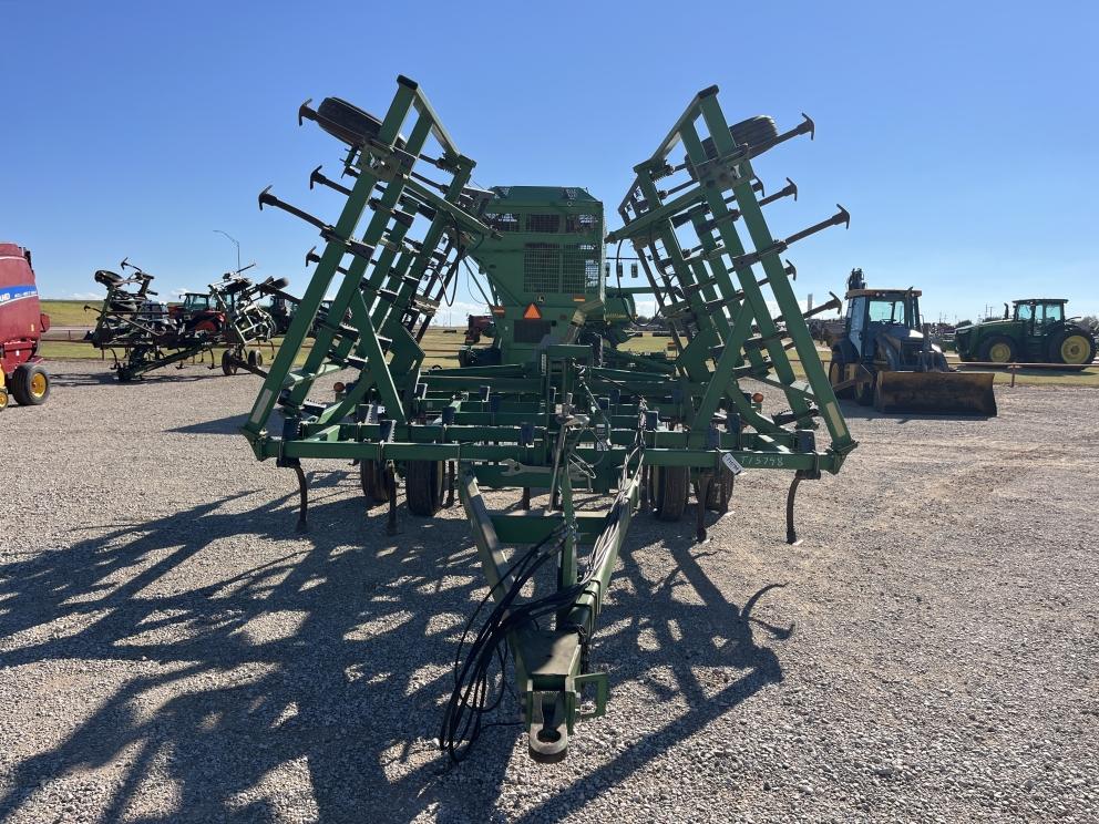 Image for 2003 John Deere 980