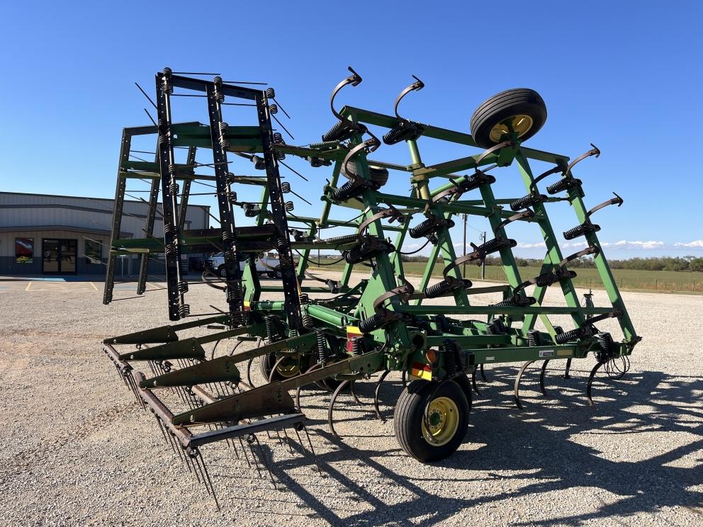 Image for 2003 John Deere 980