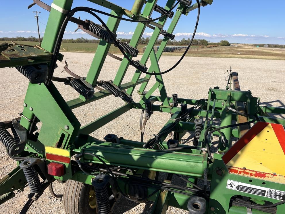 Image for 2003 John Deere 980