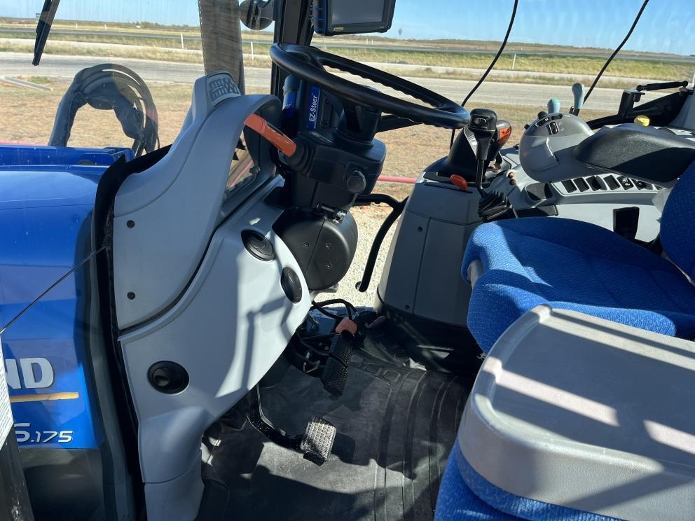 Image for 2014 New Holland T6.175