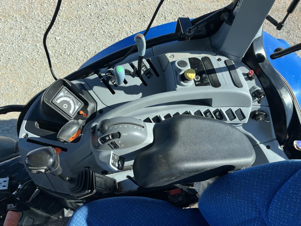 Image for 2014 New Holland T6.175