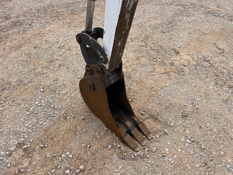 Image for 2023 Bobcat E20