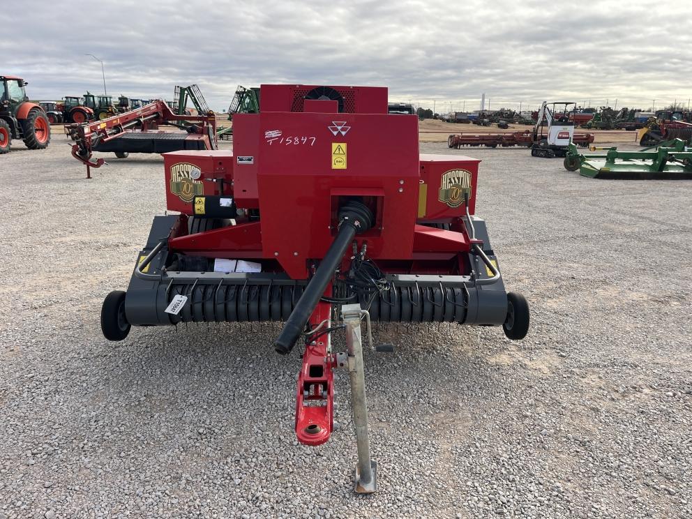 Image for 2017 Massey Ferguson 1840