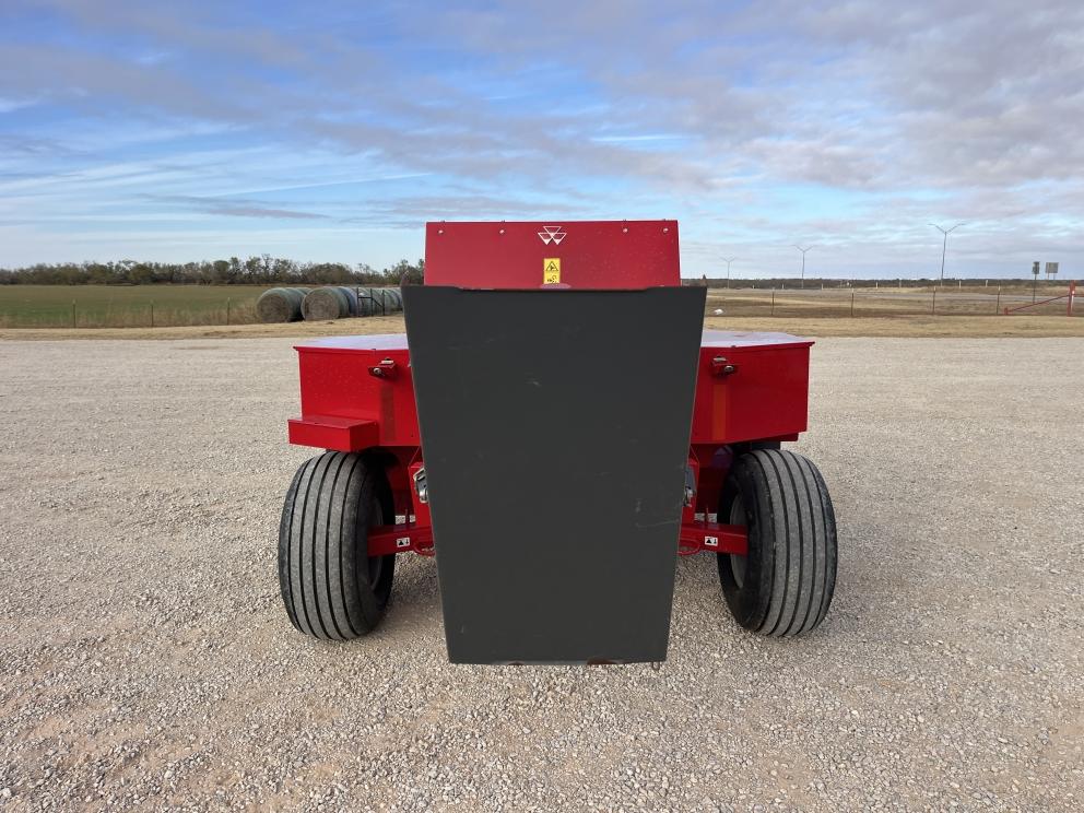 Image for 2017 Massey Ferguson 1840