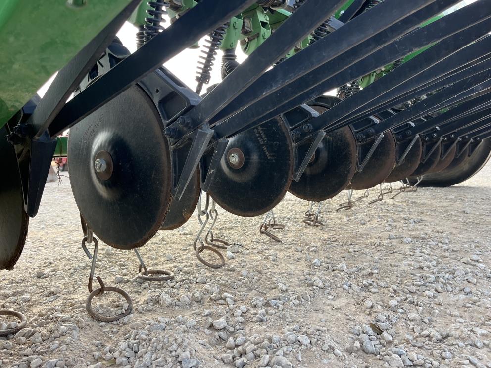 Image for 2016 John Deere BD1110