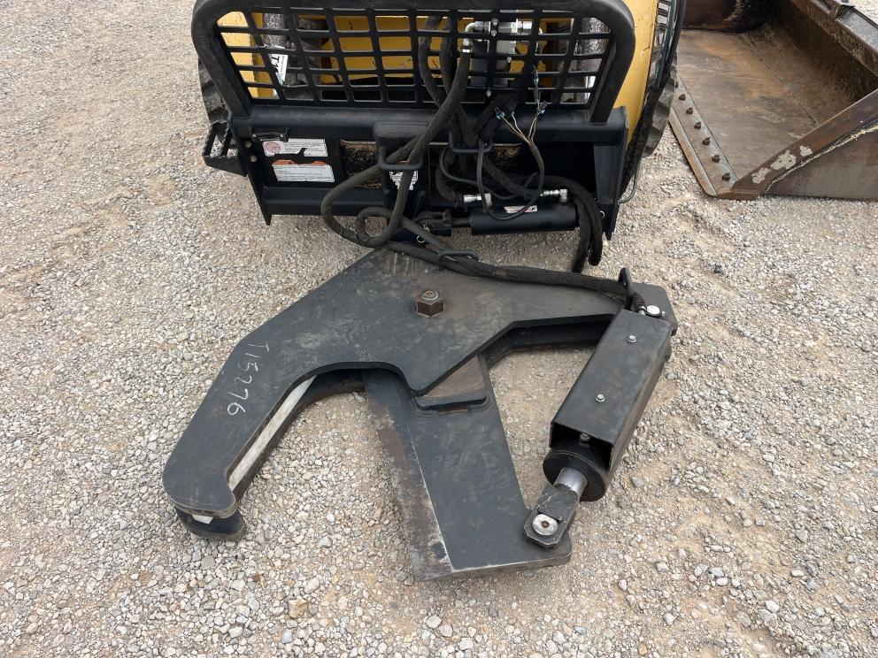 Image for 2021 Gehl RT215