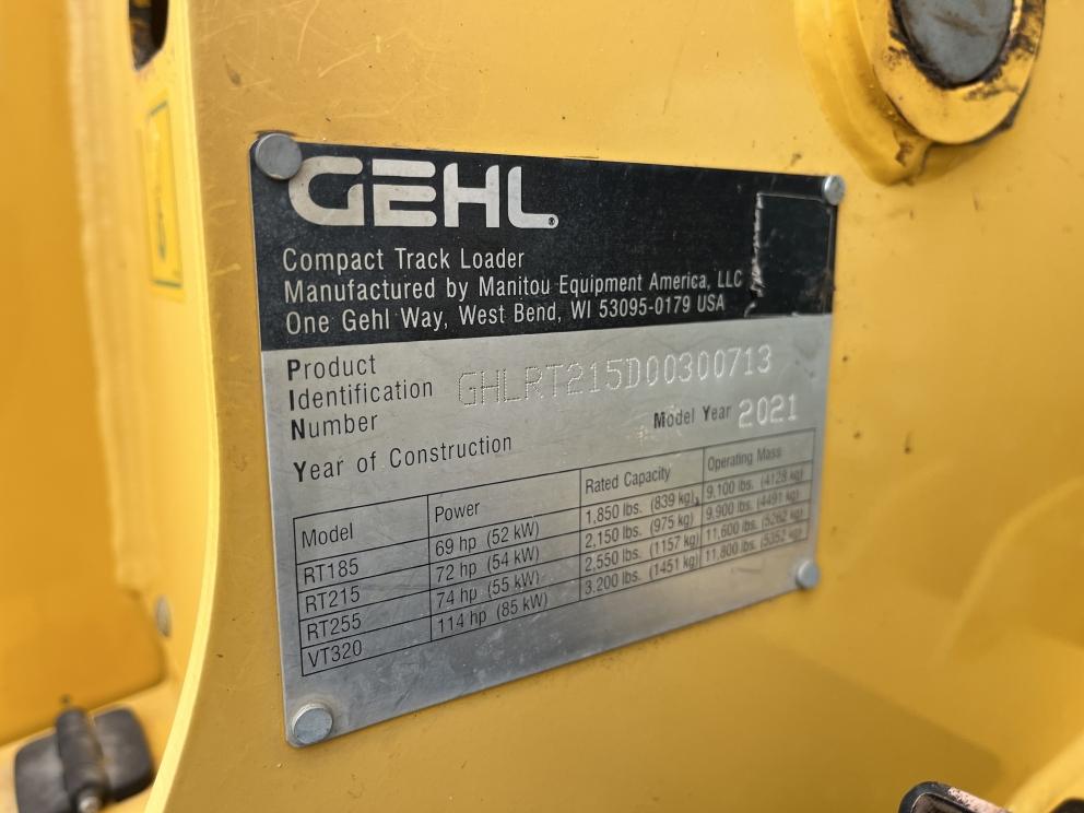 Image for 2021 Gehl RT215