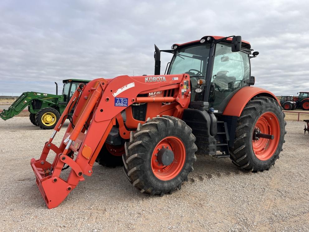 Image for 2019 Kubota M7-152 Deluxe
