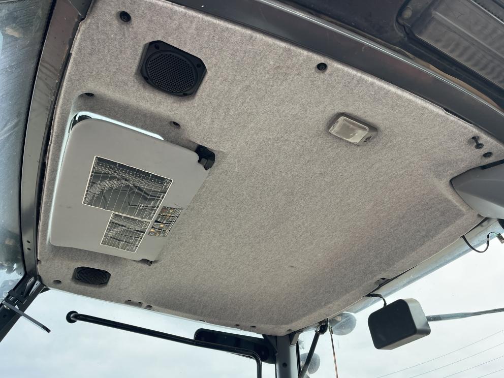 Image for 2019 Kubota M7-152 Deluxe