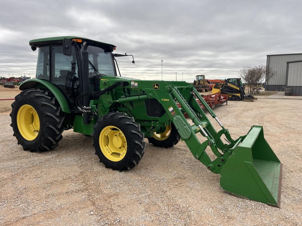 Image for 2015 John Deere 5100E