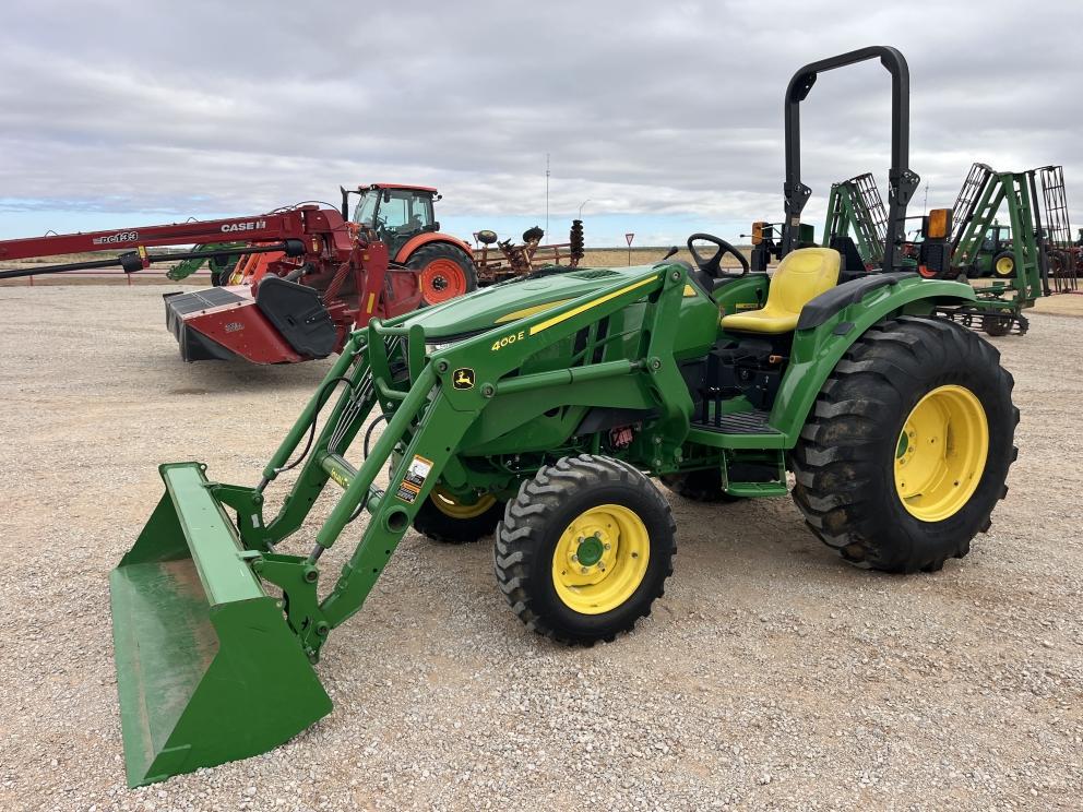 Image for 2019 John Deere 4066M