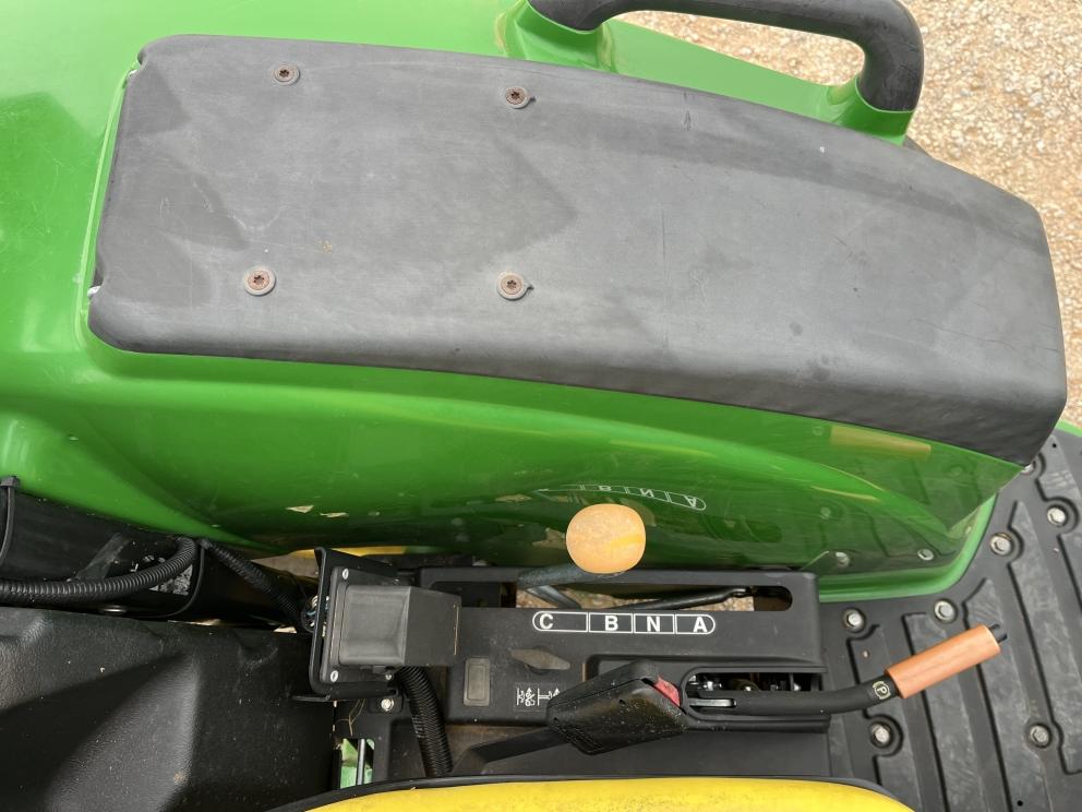 Image for 2019 John Deere 4066M