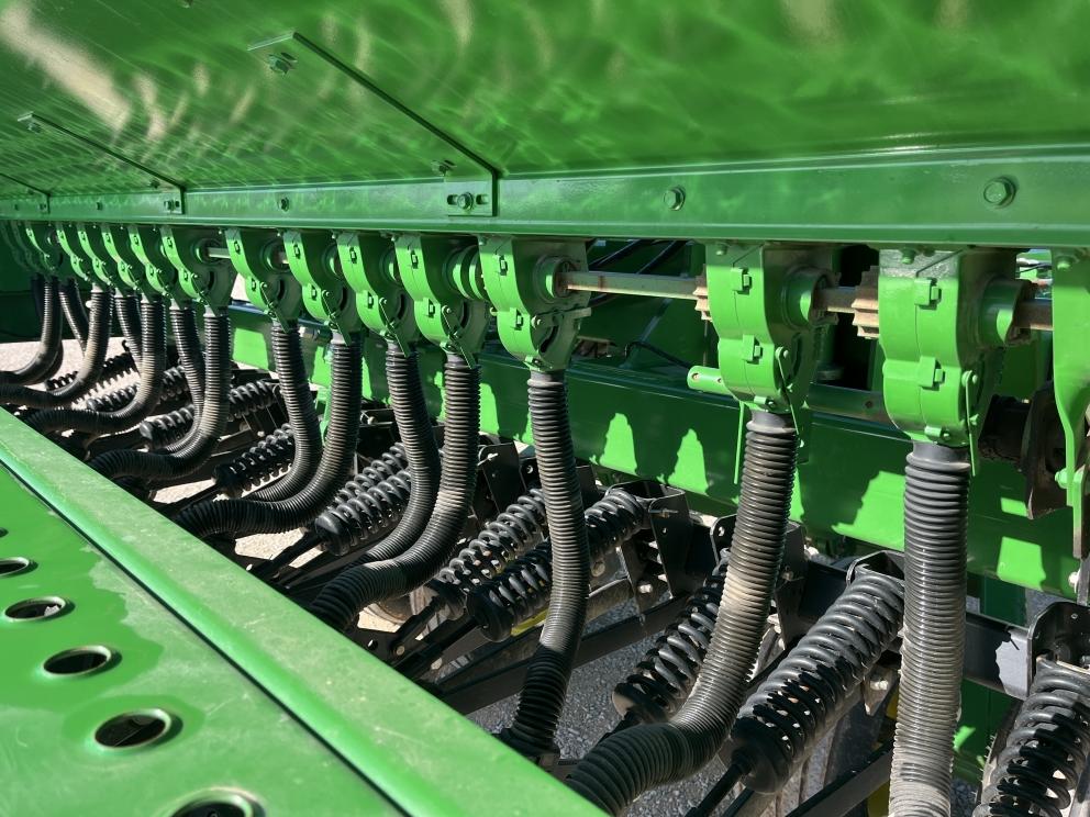 Image for 2014 John Deere 455