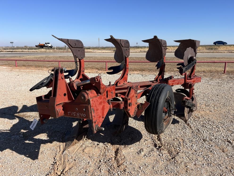 Image for INTERNATIONAL 642