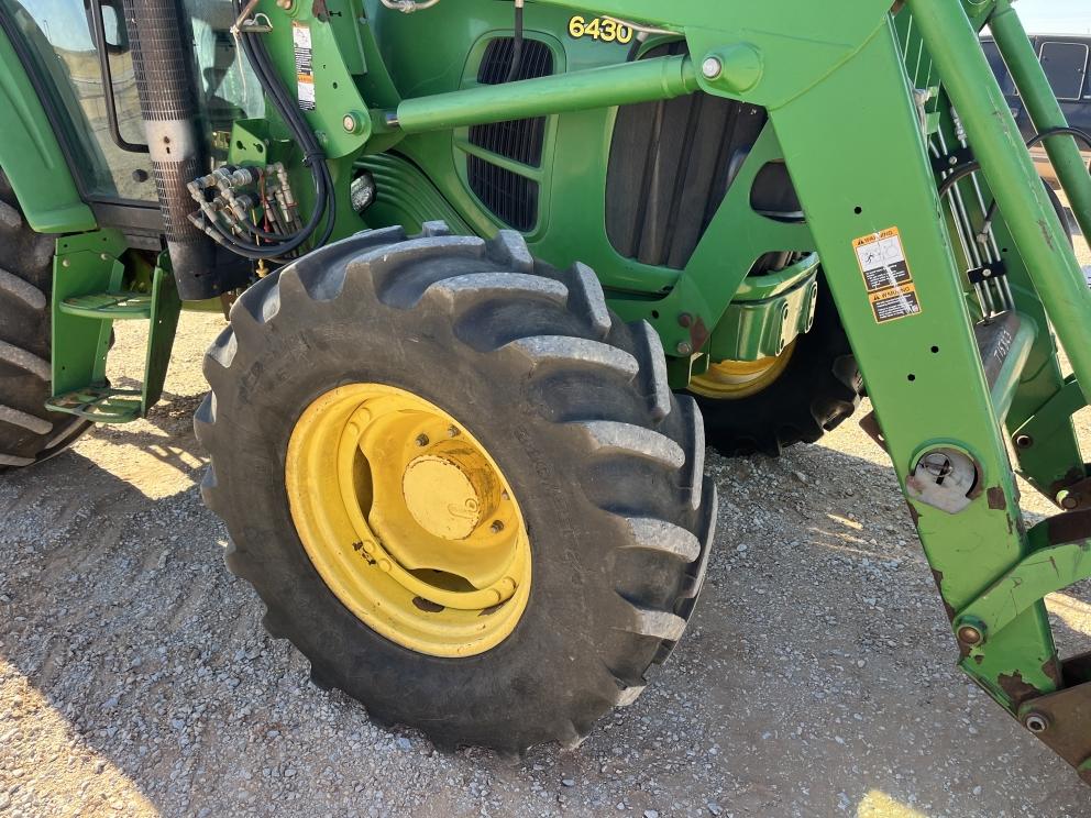 Image for 2010 John Deere 6430