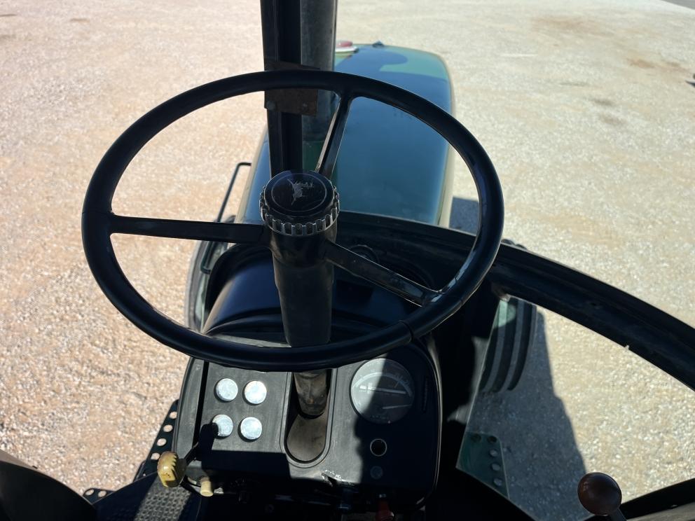 Image for 1979 John Deere 4640