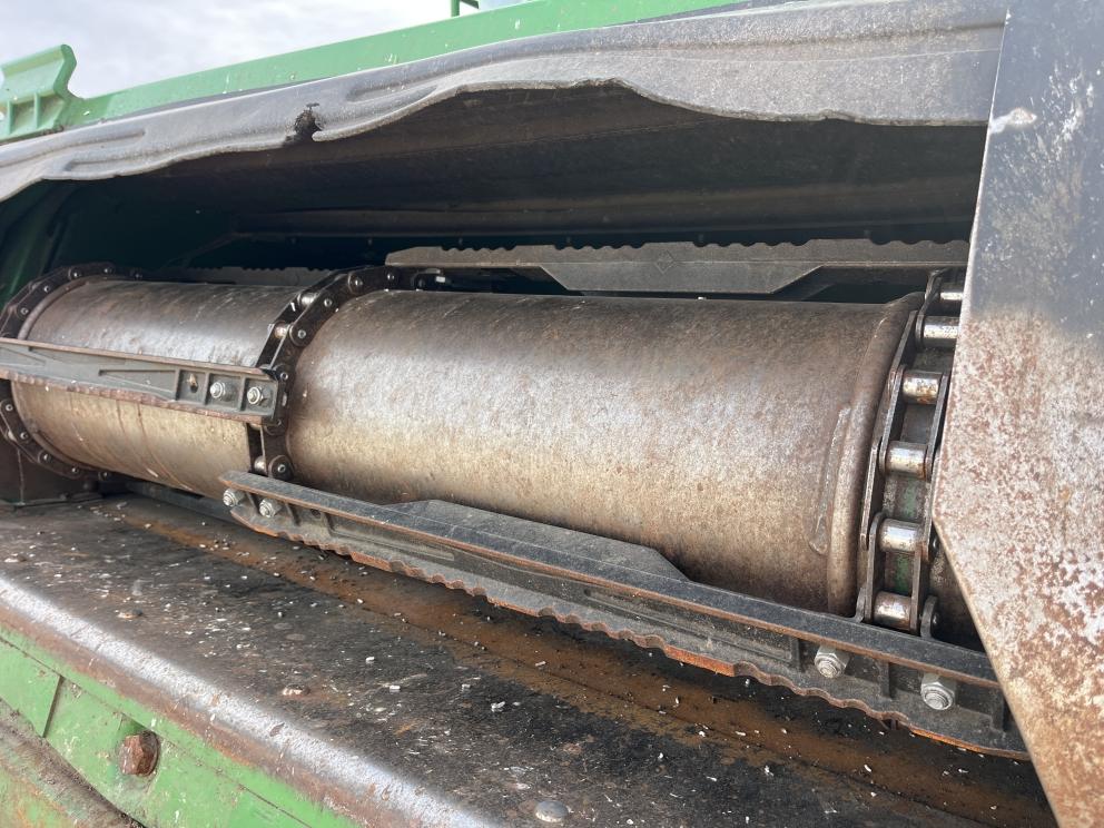 Image for 2013 John Deere S670