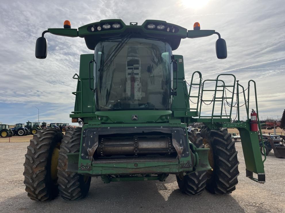 Image for 2013 John Deere S670