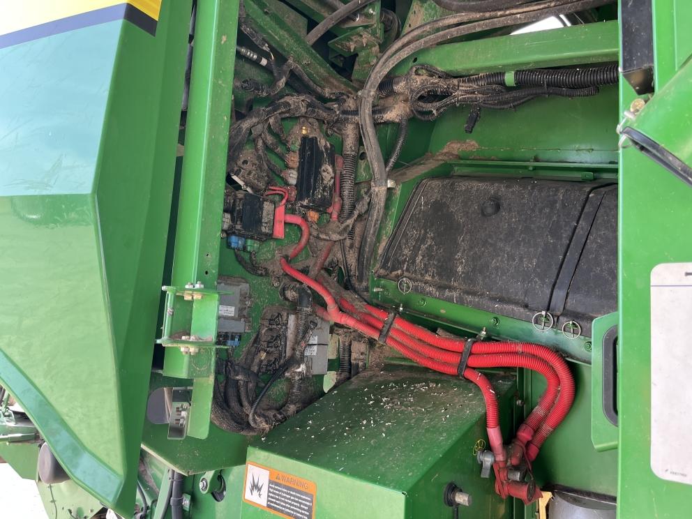 Image for 2013 John Deere S670