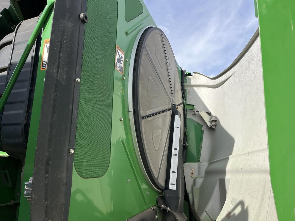 Image for 2013 John Deere S670