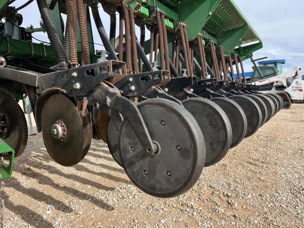 Image for 1998 Great Plains 1205NT