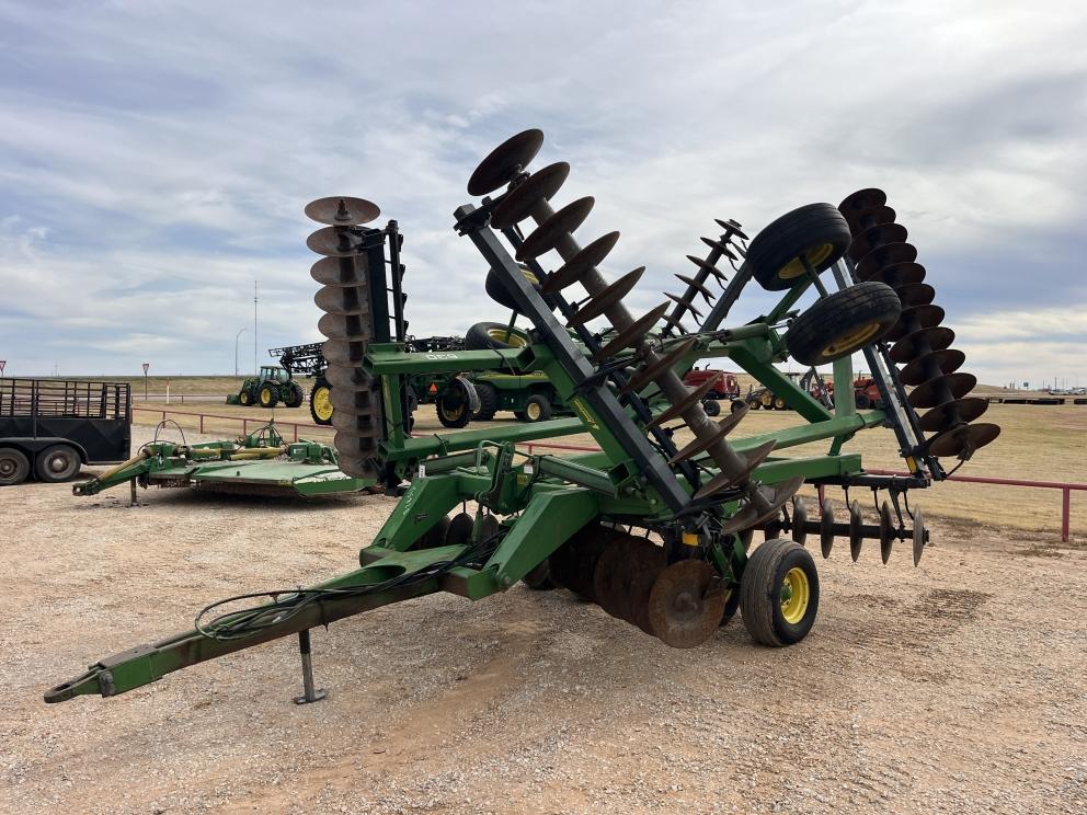 Image for 1990 John Deere 630