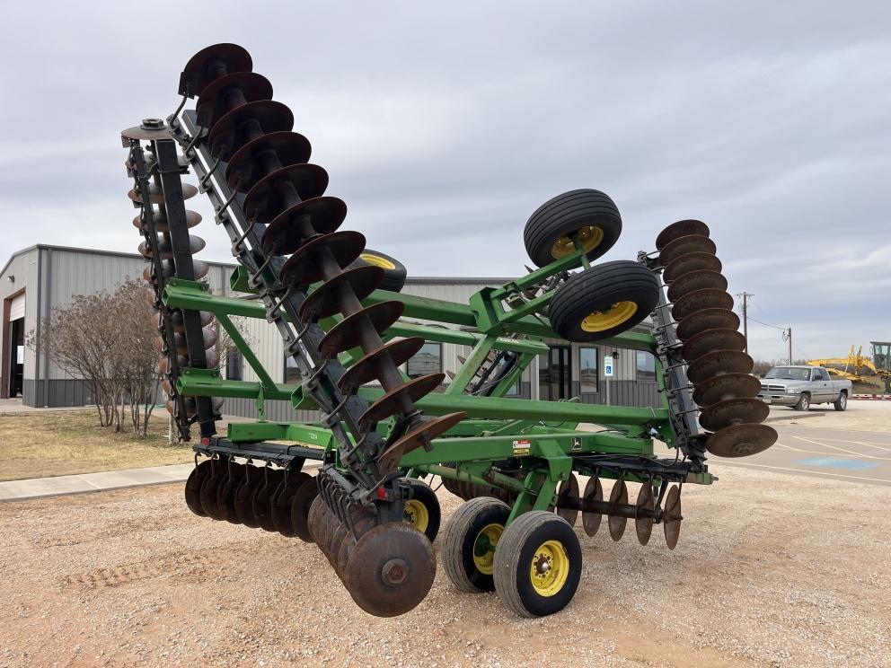 Image for 1990 John Deere 630